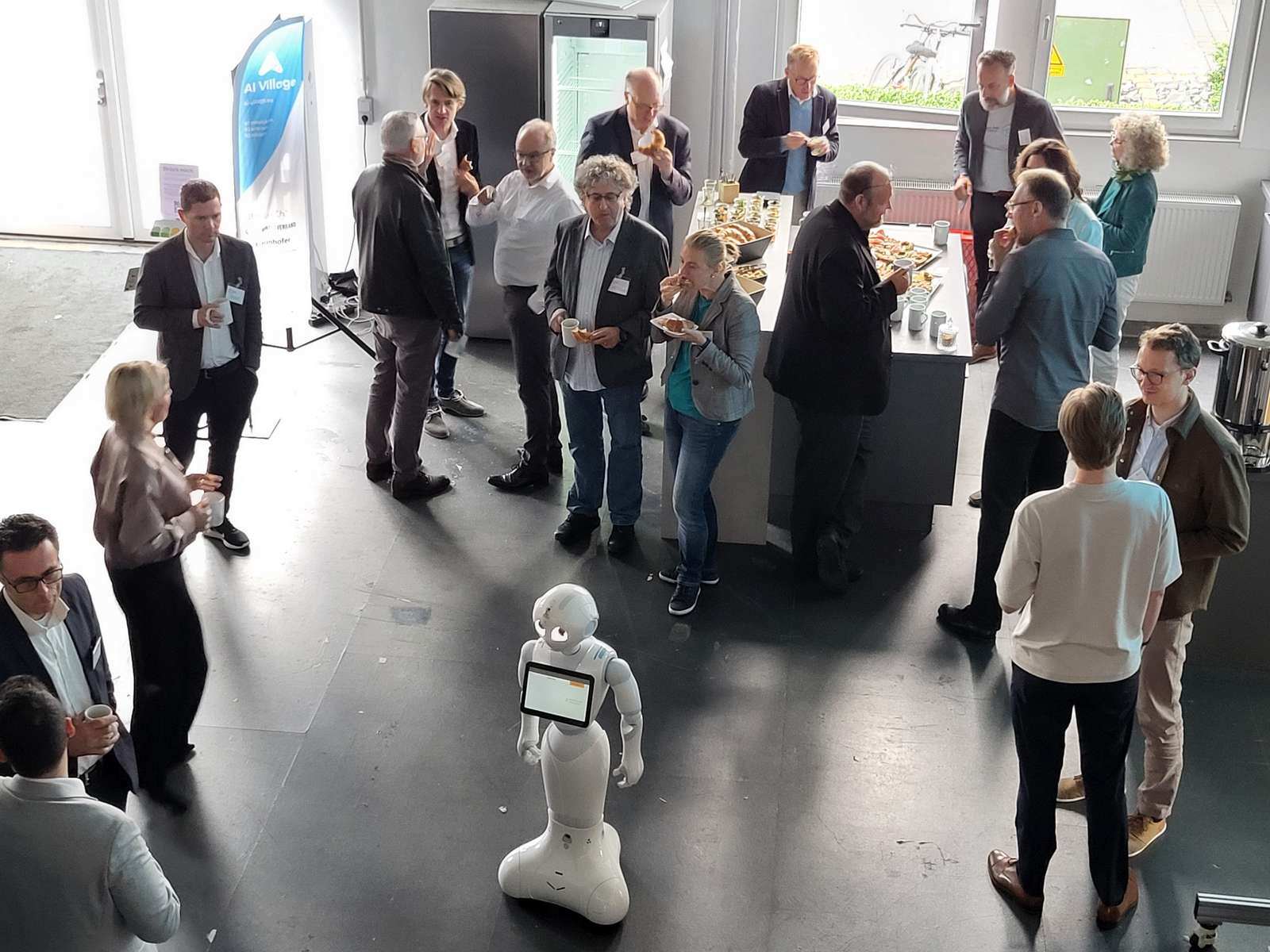 Stärkung in der Pause im AI Village, dem Innovationscampus für Künstliche Intelligenz in Hürth.