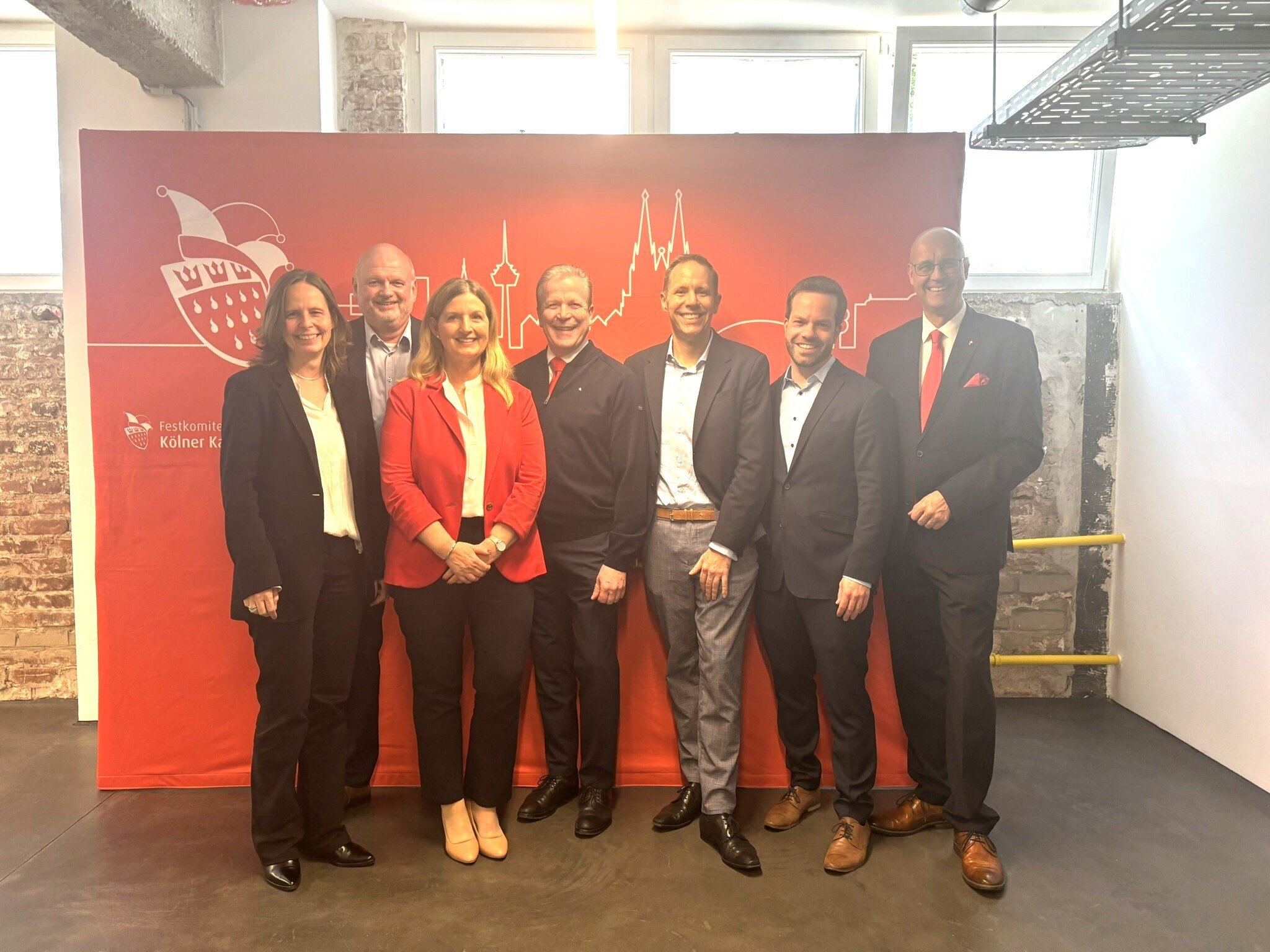 v.l.n.r.: Claudia Bornemeyer (RH-Präsidentin), Prof. Dr. Thomas Barth (RH), Prof. Dr. Silke Schönert (RH), Christoph Kuckelkorn (Festkomitee), Dr. Dennis Utzerath (BCG), Christian Niebuhr (BCG), Michael Kramp (Festkomitee)