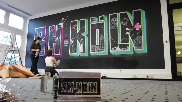 BU: Experimentierfreudigkeit und Spiel mit Streetart-Elementen, Illustration, Materialien und Wahrnehmung.