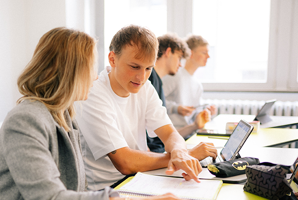 Wirtschaftsrecht Kachel