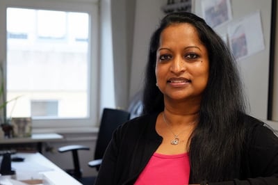  Ahila Karunakaran